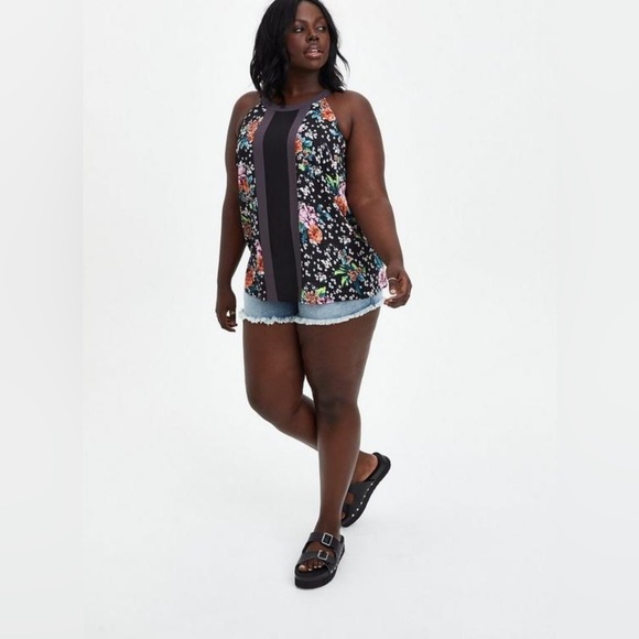 Torrid Georgette Halter Tank Size 4x - Picture 1 of 13